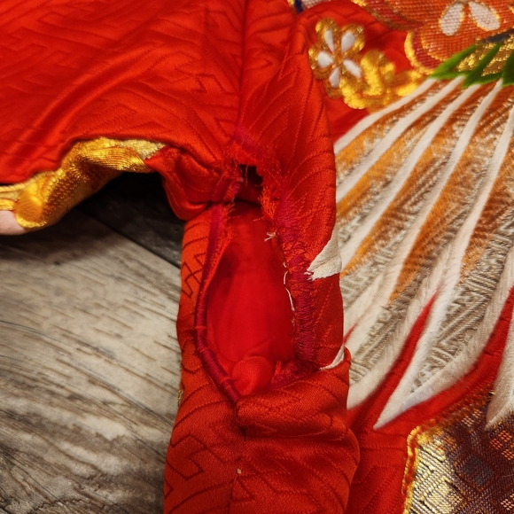 Kimono Heavily Embroidered - Picture 7 of 16